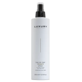 Luxury Primer Spray Green light - 1