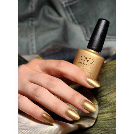 Shellac Holiday Nail Polish 2023 - It's Getting Golder